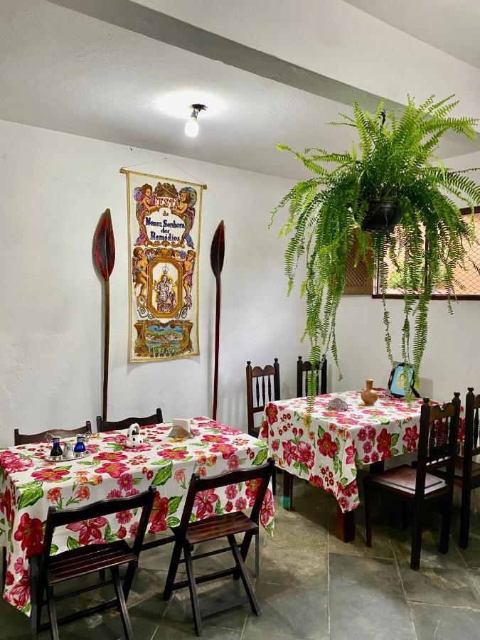 Hostel Dona Generoza Parati Esterno foto